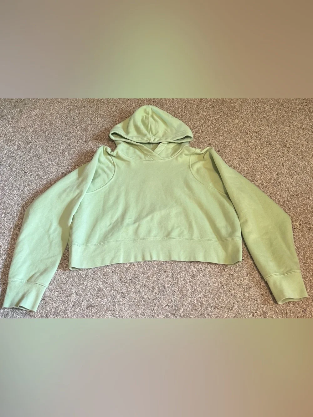 Lululemon Loungeful Cropped Hoodie Creamy Mint